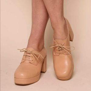 SOLD NWB Intentionally Blank Albany Platforms Size 10